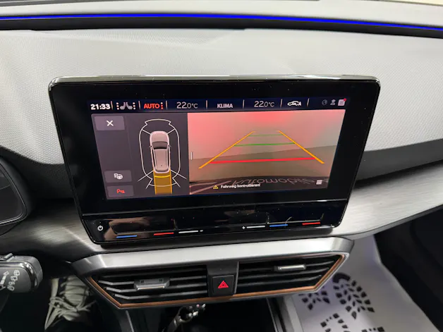 Cupra LEON ST 2.0 TSI VZ 310PS Graphene Grey DSG 4Drive / RF-Kamera / Beats Soundsystem / Kessy / driving button /