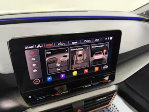Cupra LEON ST 2.0 TSI VZ 310PS Graphene Grey DSG 4Drive / RF-Kamera / Beats Soundsystem / Kessy / driving button /