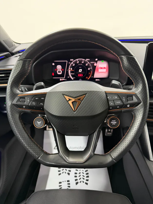 Cupra LEON ST 2.0 TSI VZ 310PS Graphene Grey DSG 4Drive / RF-Kamera / Beats Soundsystem / Kessy / driving button /