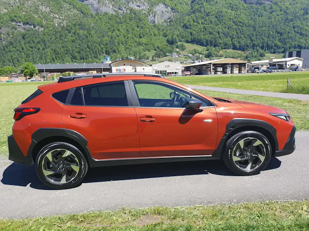 Subaru Crosstrek 2.0i e-Boxer Swiss + 4x4