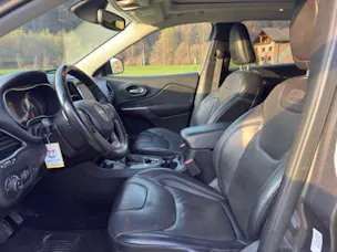 Jeep Cherokee 2.2 D 195 Overland AWD