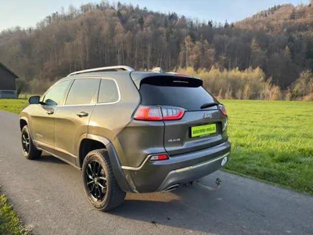 Jeep Cherokee 2.2 D 195 Overland AWD