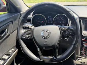 KGM -SsangYong Tivoli 1.6 Red Flame e-XDi Sapphire 4WD