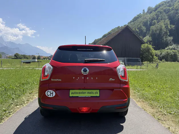 KGM -SsangYong Tivoli 1.6 Red Flame e-XDi Sapphire 4WD