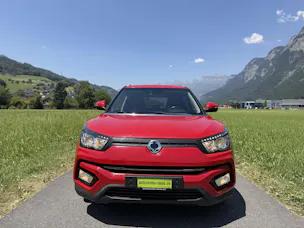 KGM -SsangYong Tivoli 1.6 Red Flame e-XDi Sapphire 4WD