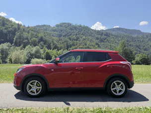 KGM -SsangYong Tivoli 1.6 Red Flame e-XDi Sapphire 4WD