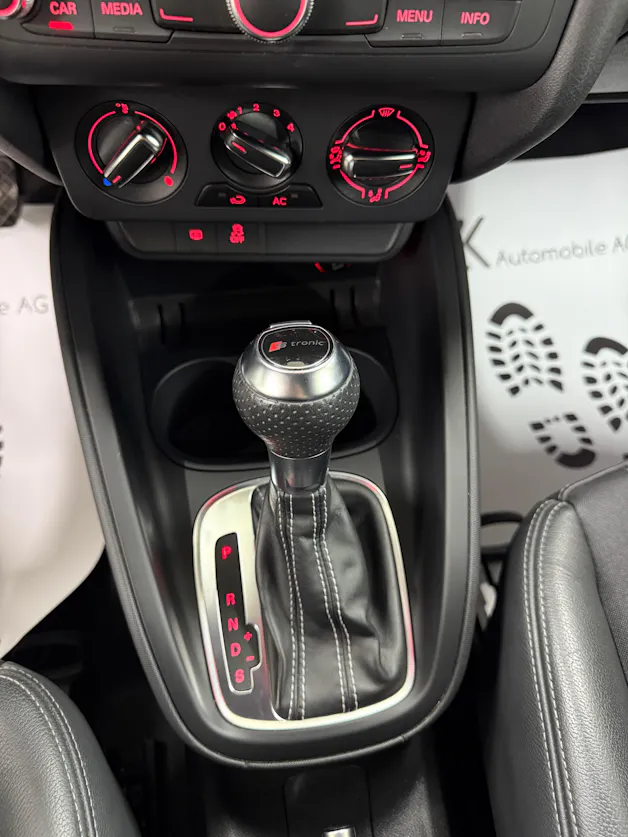 Audi A1 Sport 1.4 TFSI S-Line 185PS S-tronic GLETSCHERWEISS PERL