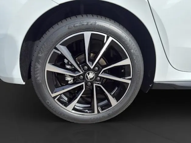 Škoda Fab. 1.0 TSI Mon. Car DSG