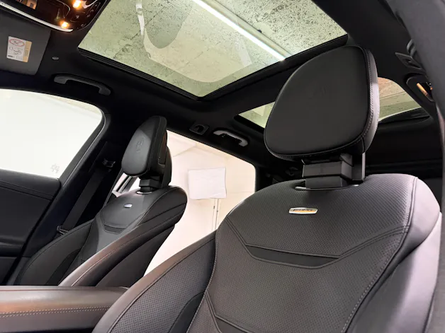 Mercedes-Benz C 63 S AMG T E 476PS Performance 4 Matic Designo Opalithweiss Metallic / CH-Fahrzeug / MB Gratis Service /