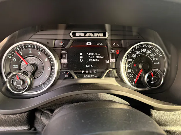 Dodge RAM 1500 Sport
