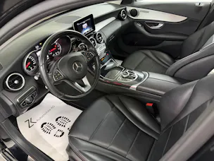 Mercedes-Benz C 200 Deep Black Avantgarde 184PS 4Matic 7G-Tronic / RF-Kamera / Leder / Todwinkel/Parkassistent / Sitzheizung /