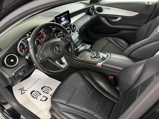 Mercedes-Benz C 200 Deep Black Avantgarde 184PS 4Matic 7G-Tronic / RF-Kamera / Leder / Todwinkel/Parkassistent / Sitzheizung /