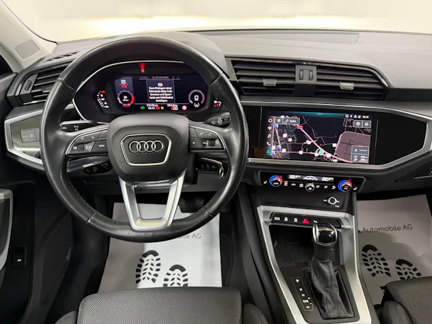 Audi Q3 Sportback 35 TFSI S line Dew Silver Attraction S-tronic