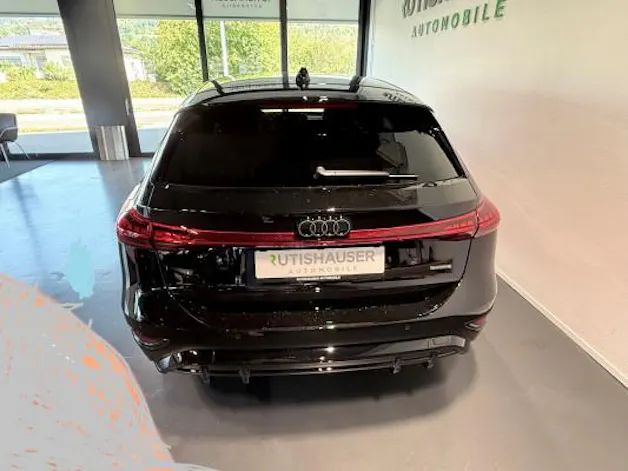 AUDI A6 Avant e-tron quattro