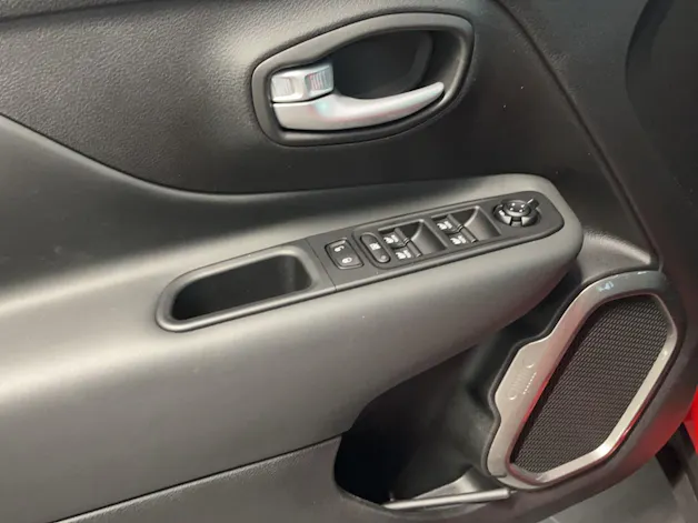 Jeep Renegade 1.5 MHEV Swiss Limited Plus