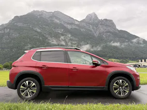Peugeot 2008 1.2 PureTech 110 Allure S/S