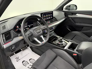 Audi Q5 40 TDI S-Line Midnight Black quattro S-tronic / RF-Kamera / Komfortschlüssel / Matrix-LED / Virtual Cockpit /