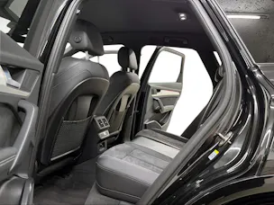 Audi Q5 40 TDI S-Line Midnight Black quattro S-tronic / RF-Kamera / Komfortschlüssel / Matrix-LED / Virtual Cockpit /
