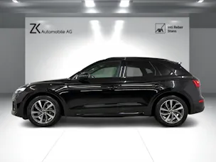 Audi Q5 40 TDI S-Line Midnight Black quattro S-tronic / RF-Kamera / Komfortschlüssel / Matrix-LED / Virtual Cockpit /