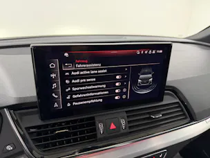 Audi Q5 40 TDI S-Line Midnight Black quattro S-tronic / RF-Kamera / Komfortschlüssel / Matrix-LED / Virtual Cockpit /