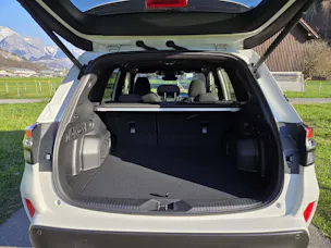 Subaru Forester Station 2.0i e-Boxer Swiss Plus