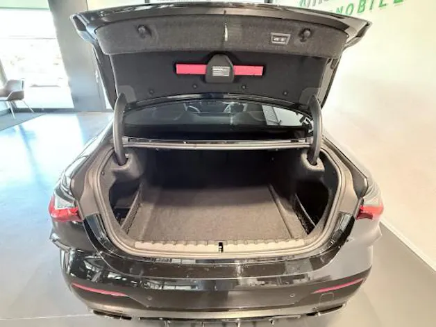 BMW M440i xDrive 48V Coupé