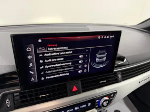 Audi A4 Avant 40 TDI S Line 204PS Attraction QUANTUMGREY quattro S-tronic / Panoramadach / RF-Kamera / Comfortkey / virtual cockpit /