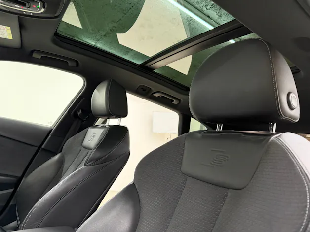 Audi A4 Avant 40 TDI S Line 204PS Attraction QUANTUMGREY quattro S-tronic / Panoramadach / RF-Kamera / Comfortkey / virtual cockpit /