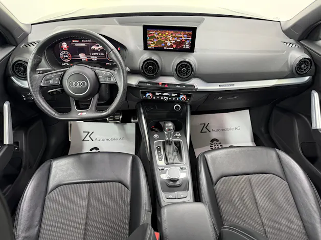 Audi Q2 2.0 TFSI sport S-Line 190PS Daytonagrau quattro S-tronic ★ RF-Kamera ★ Komfortschlüssel ★ Virtual Cockpit ★ Navi Plus ★