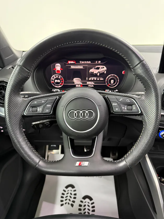 Audi Q2 2.0 TFSI sport S-Line 190PS Daytonagrau quattro S-tronic ★ RF-Kamera ★ Komfortschlüssel ★ Virtual Cockpit ★ Navi Plus ★