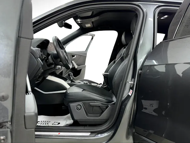 Audi Q2 2.0 TFSI sport S-Line 190PS Daytonagrau quattro S-tronic ★ RF-Kamera ★ Komfortschlüssel ★ Virtual Cockpit ★ Navi Plus ★