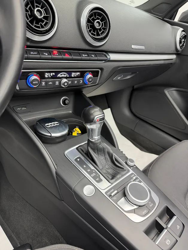 Audi A3 Cabriolet 1.4 TFSI Sport Nano Grey Metallic S-tronic