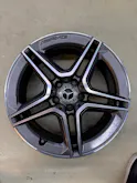 Mercedes-Benz C 220 d Swiss Star AMG Line 4M selenitgrau magno 9G-Tronic / Panoramadach / 360° Kamera / Leder / Keyless Go /