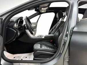 Mercedes-Benz C 220 d Swiss Star AMG Line 4M selenitgrau magno 9G-Tronic / Panoramadach / 360° Kamera / Leder / Keyless Go /