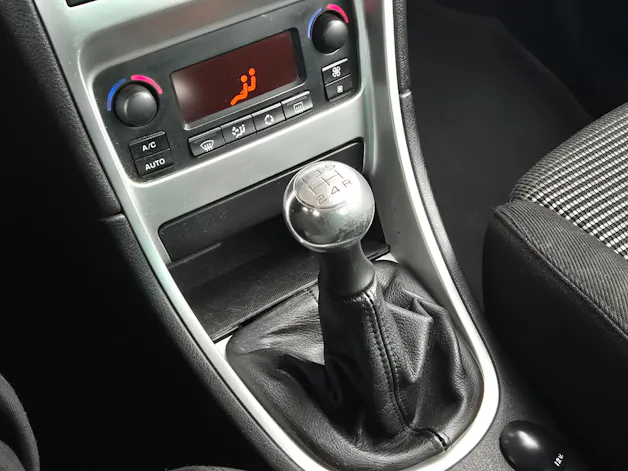 Peugeot 307 CC 2.0 16V DYNAMIC