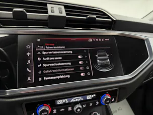 Audi Q3 Sportback 45 TFSI 245PS Gletscherweiss quattro S-tronic / Leder / Sonos Soundsystem / virtual cockpit / AHK Schwenkbar /