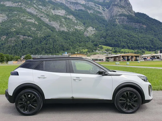 Peugeot 2008 1.2 GT 130 GT
