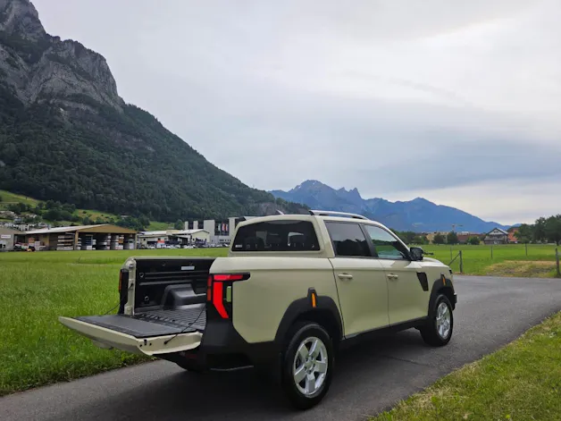 KGM -SsangYong Musso 2.2 e-XDI Titanium new Wildtrack MJ27