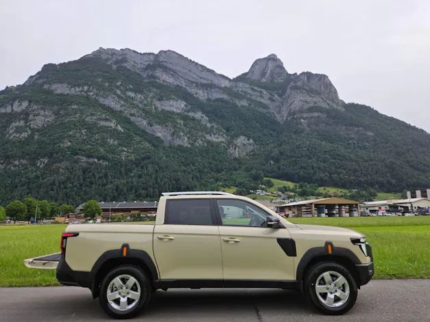KGM -SsangYong Musso 2.2 e-XDI Titanium new Wildtrack MJ27