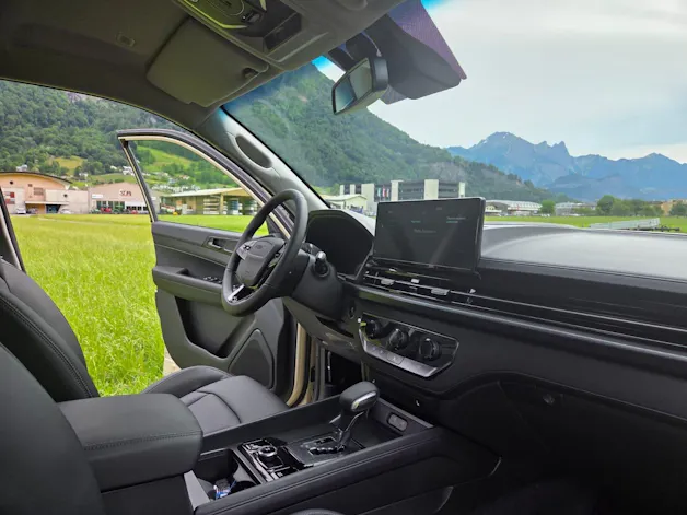 KGM -SsangYong Musso 2.2 e-XDI Titanium new Wildtrack MJ27