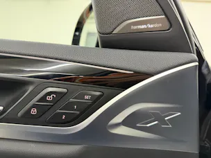 BMW X4 M40i 360PS BLACK SAPPHIRE Steptronic / 360° Kamera / Panoramadach / Head-Up-Display / H/K Soundsystem / Komfortzugang /