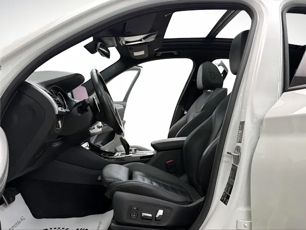 BMW X3 xDrive 30d M Sport 265PS ALPINWEISS Steptronic / 360° Kamera / Panoramadach / Komfortzugang / Head-Up-Display /