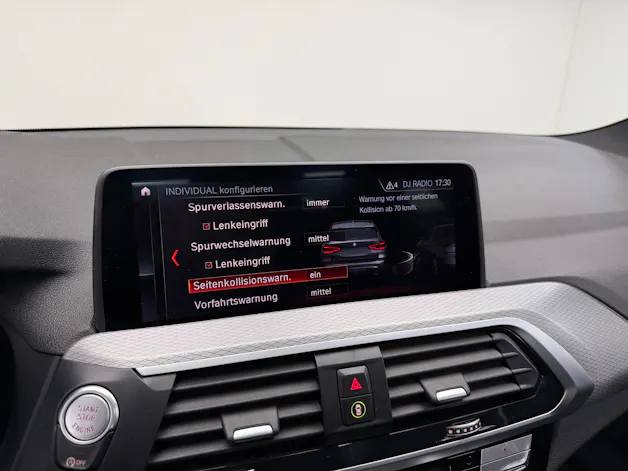 BMW X3 xDrive 30d M Sport 265PS ALPINWEISS Steptronic / 360° Kamera / Panoramadach / Komfortzugang / Head-Up-Display /