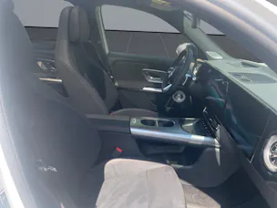 Mercedes-Benz GLB 220 4Matic 8G-Tronic