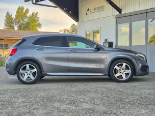 Mercedes-Benz GLA 250 AMG Line 4Matic 7G-DCT