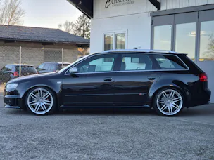 Audi RS4 Avant 4.2 V8 quattro