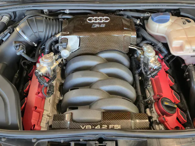 Audi RS4 Avant 4.2 V8 quattro