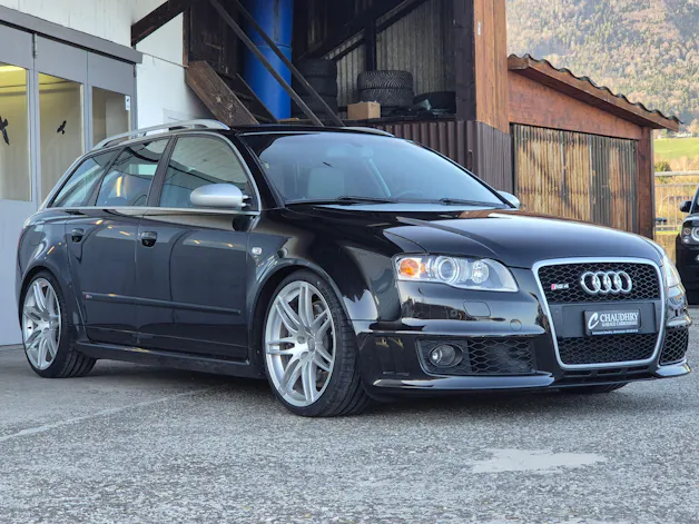 Audi RS4 Avant 4.2 V8 quattro