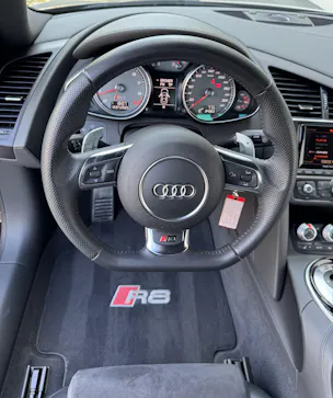 Audi R8 Coupé 4.2 V8 DSG PANTHERSCHWARZ KRISTALL S-Tronic Capristo Abgasanlage !!