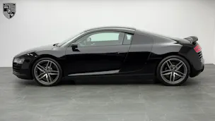 AUDI R8 Coupé 4.2 V8 DSG PANTHERSCHWARZ KRISTALL S-Tronic Capristo Abgasanlage !!